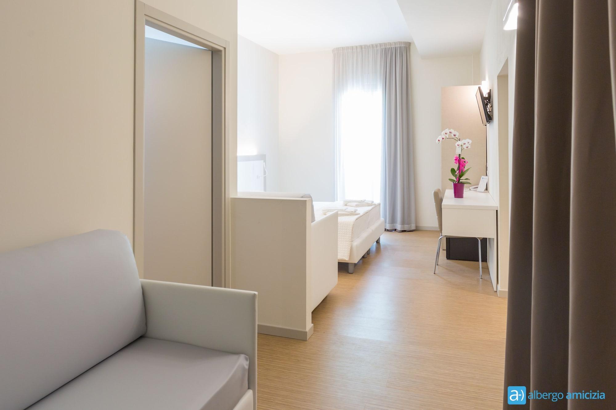 Hotel Amicizia Rimini Dış mekan fotoğraf