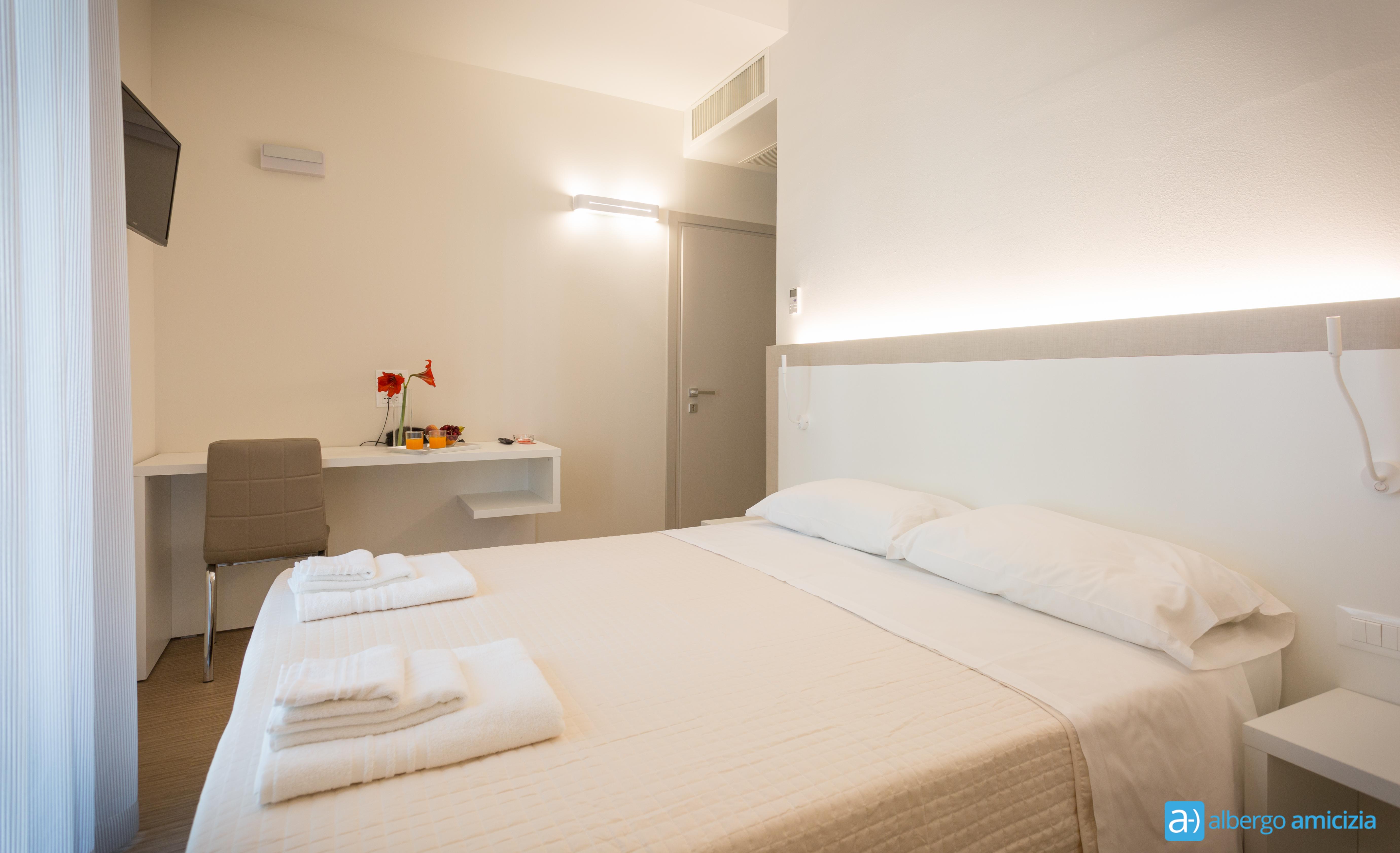 Hotel Amicizia Rimini Dış mekan fotoğraf