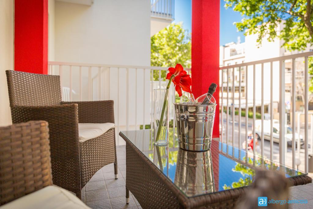 Hotel Amicizia Rimini Dış mekan fotoğraf